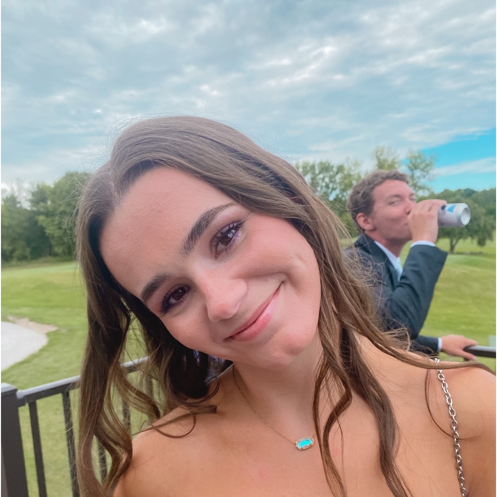 Meet your Posher, Annie marie